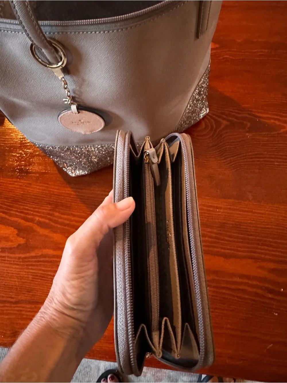 kate spade gray glitter tote and wallet set with charm